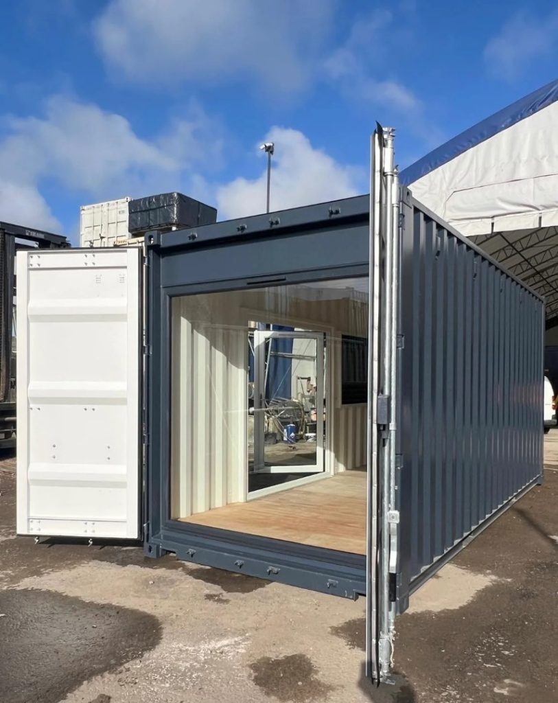 Metal Shipping Containers